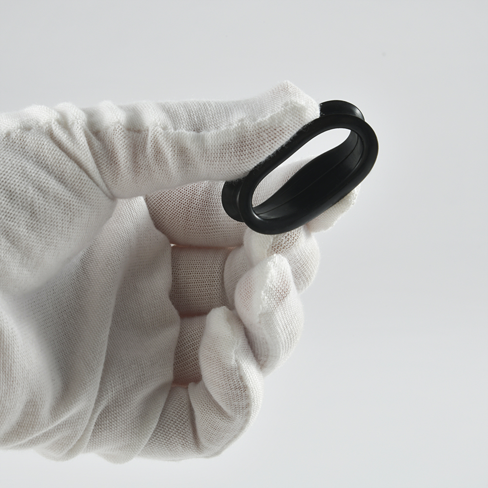 Pair Supersize Flexible Black  - Body Jewelry Tunnels のレビューと価格